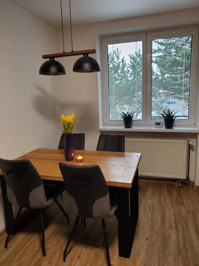 Novy Apartman Eva Jičín Extérieur photo